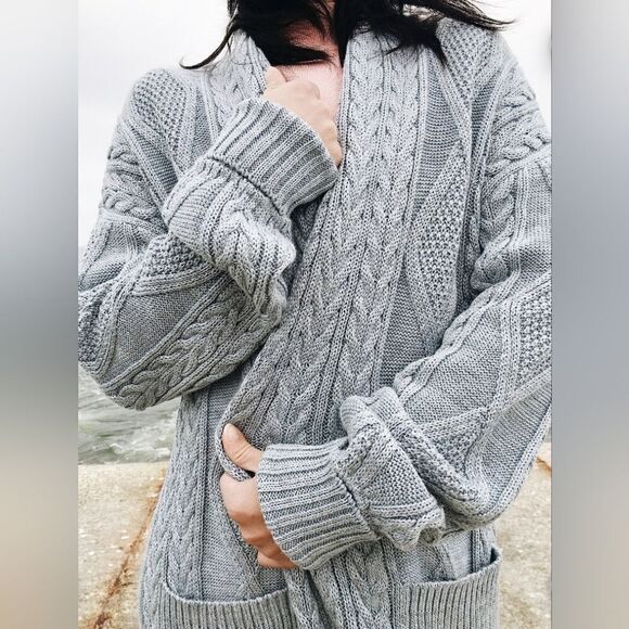 Fuzzy Patch Pocket Oversized Cardigan - Picture 5 of 5